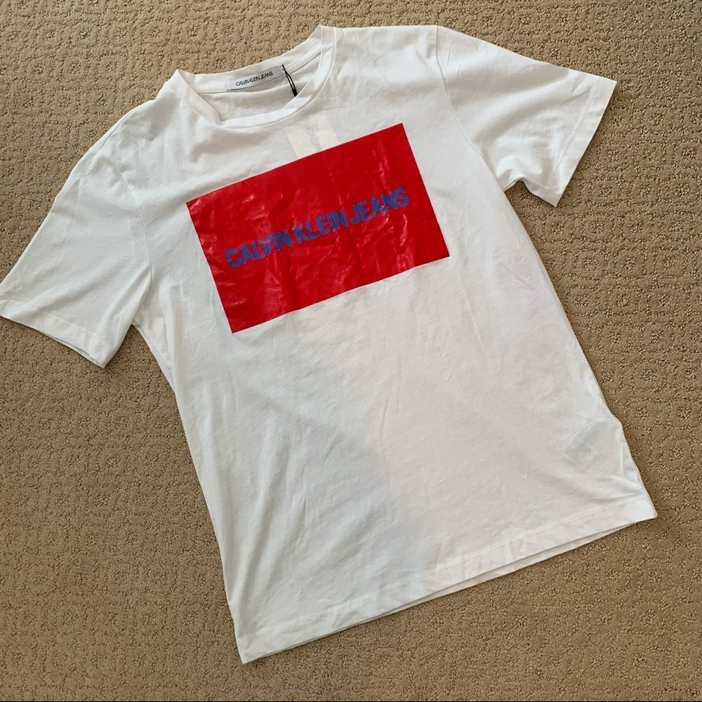 NWT Calvin Klein Jeans Box Logo Tee